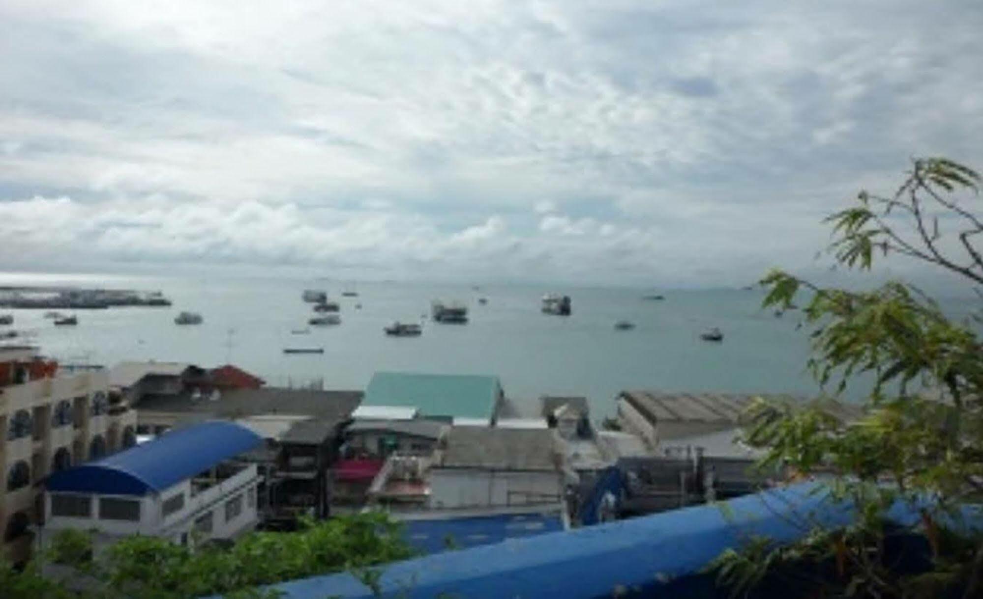 Diamond Beach Hotel Pattaya Eksteriør billede